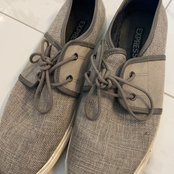 ⭐️ final sale Express Men’s Sneakers - Picture 6 of 6